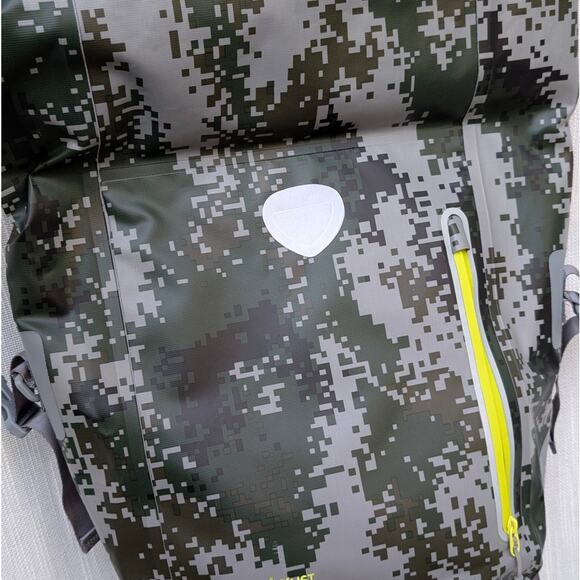 Skog A Kust Gray BackSak Waterproof Backpack - Picture 6 of 12